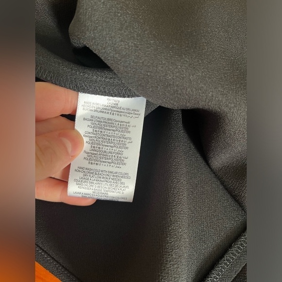 BCBG generation Black Mini Embroidered Floral dress Size 4 NWT - Picture 9 of 9